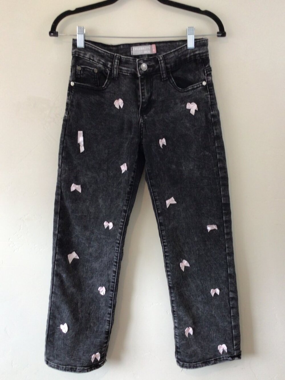 3/$10💕 Celebrity Ace Jeans Youth Black with Pink Ribbons Size 14